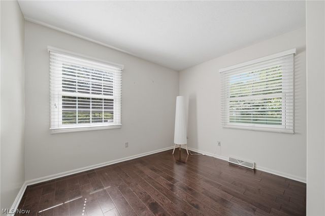1484 Woodlake Boulevard, Stow, OH 44224