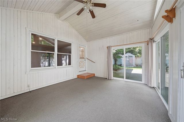 1484 Woodlake Boulevard, Stow, OH 44224