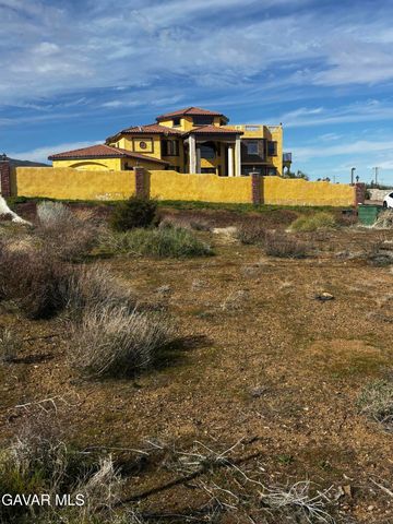 000 W Vic Avenue S4 Av Fwy, Palmdale, CA 93551