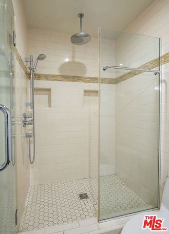 1301 17th Street 102, Santa Monica, CA 90404