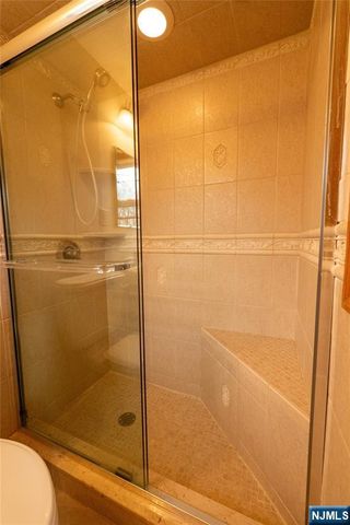 10 Eastbrook Drive, River Edge, NJ 07661