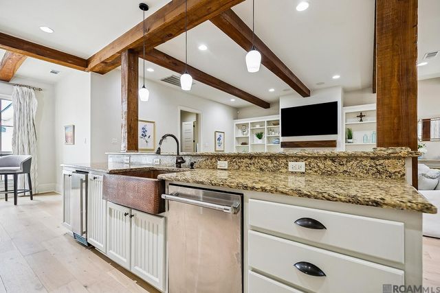 11425 The Gardens Dr, Baton Rouge, LA 70810