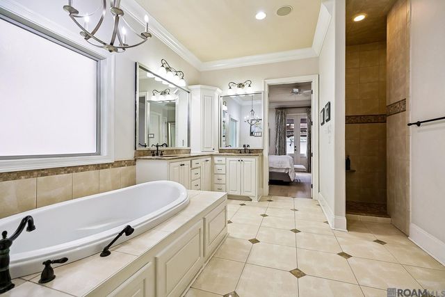 11425 The Gardens Dr, Baton Rouge, LA 70810