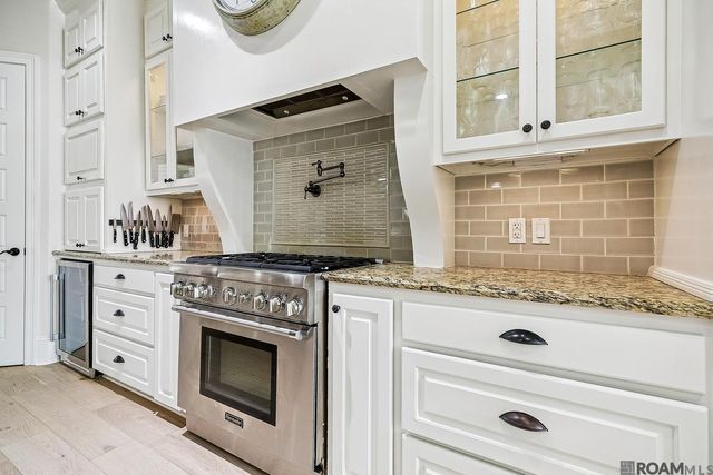 11425 The Gardens Dr, Baton Rouge, LA 70810