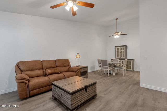 13636 N HAMILTON Drive 101, Fountain Hills, AZ 85268