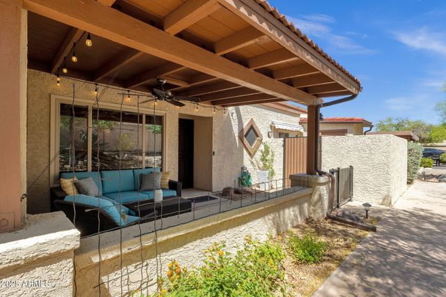 13636 N HAMILTON Drive 101, Fountain Hills, AZ 85268