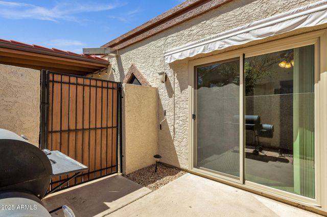 13636 N HAMILTON Drive 101, Fountain Hills, AZ 85268