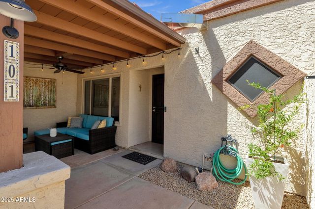 13636 N HAMILTON Drive 101, Fountain Hills, AZ 85268