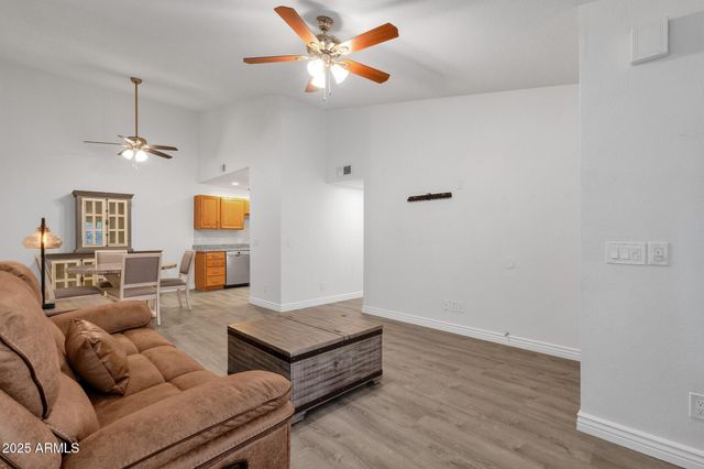 13636 N HAMILTON Drive 101, Fountain Hills, AZ 85268