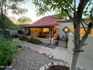13636 N HAMILTON Drive 101, Fountain Hills, AZ 85268