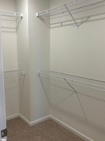 5082 Sunnycreek Drive, Boiling Springs, SC 29316