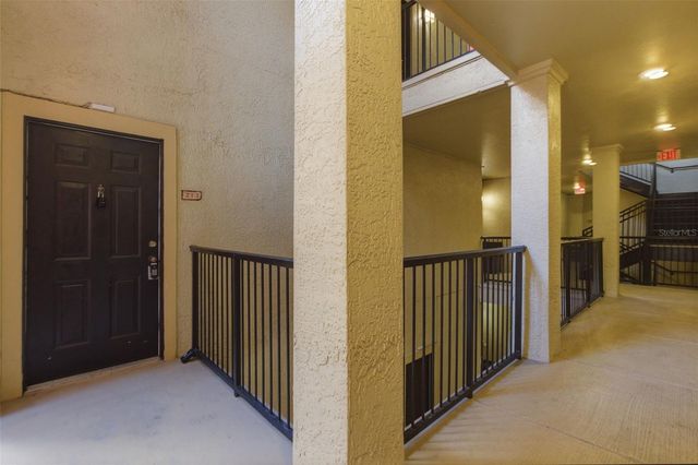 107 VISTA VERDI CIRCLE 213, Lake Mary, FL 32746