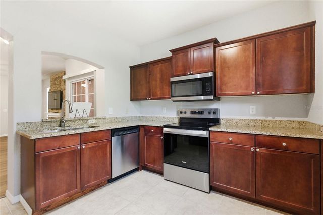 107 VISTA VERDI CIRCLE 213, Lake Mary, FL 32746