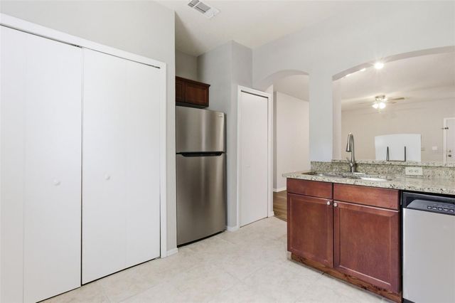 107 VISTA VERDI CIRCLE 213, Lake Mary, FL 32746