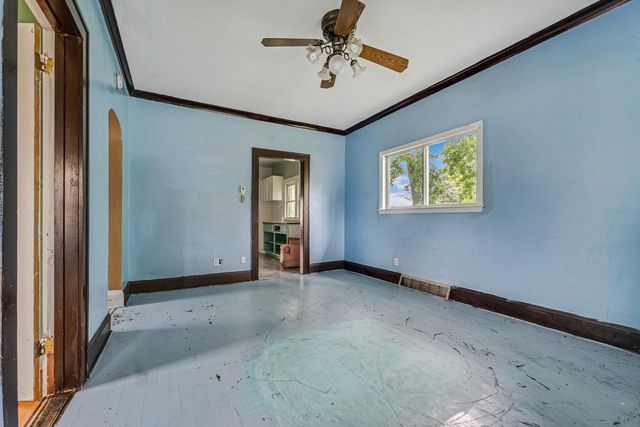 2436 E Whittaker AVENUE, Saint Francis, WI 53235