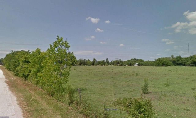 1419 Sawmill Road, Dayton, TX 77535