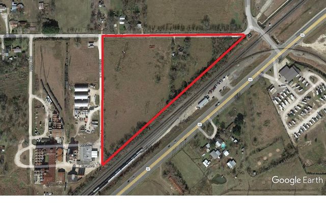 1419 Sawmill Road, Dayton, TX 77535