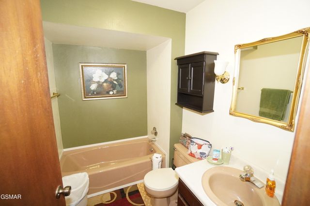 2101 W Governor John Sevier Highway, Knoxville, TN 37920
