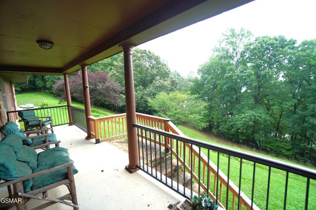 2101 W Governor John Sevier Highway, Knoxville, TN 37920