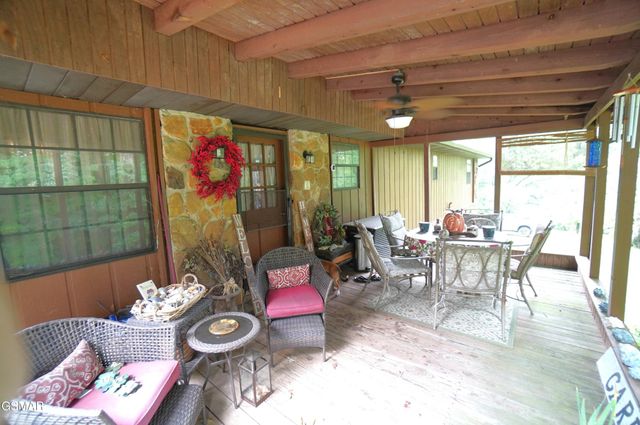 2101 W Governor John Sevier Highway, Knoxville, TN 37920