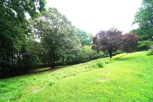 2101 W Governor John Sevier Highway, Knoxville, TN 37920