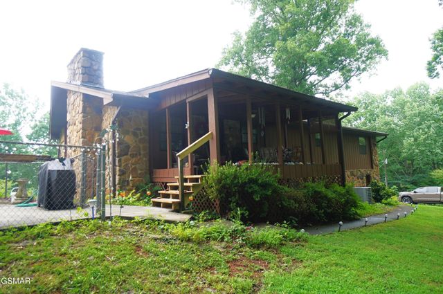 2101 W Governor John Sevier Highway, Knoxville, TN 37920