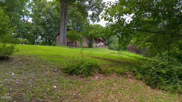 2101 W Governor John Sevier Highway, Knoxville, TN 37920