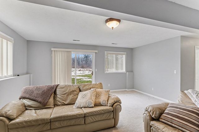 7297 Tillicum Trail Ne, Cannon Twp, MI 49341