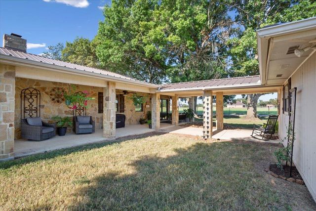 6409 Three Forks RD, Belton, TX 76513
