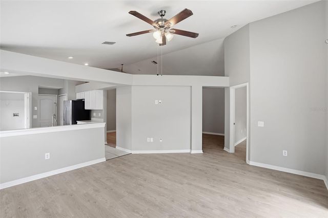 7912 MERCHANTVILLE CIRCLE, Zephyrhills, FL 33540