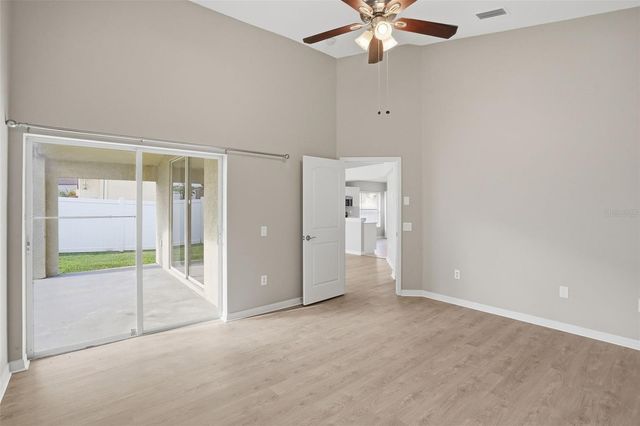 7912 MERCHANTVILLE CIRCLE, Zephyrhills, FL 33540