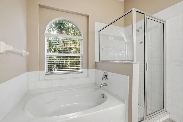 7912 MERCHANTVILLE CIRCLE, Zephyrhills, FL 33540