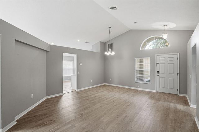 7912 MERCHANTVILLE CIRCLE, Zephyrhills, FL 33540