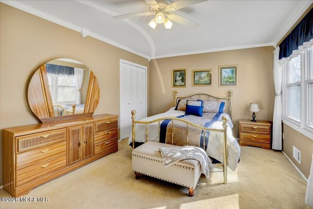 16 Regina Drive, Howell, NJ 07731