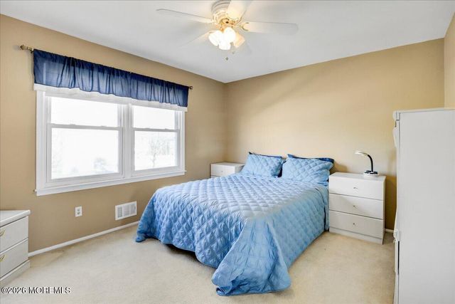 16 Regina Drive, Howell, NJ 07731