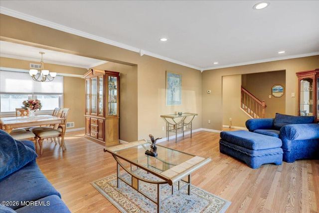 16 Regina Drive, Howell, NJ 07731