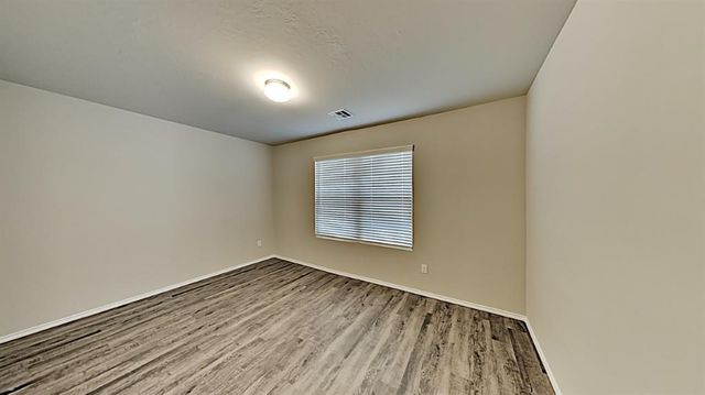 11648 NW 97th Street, Yukon, OK 73099