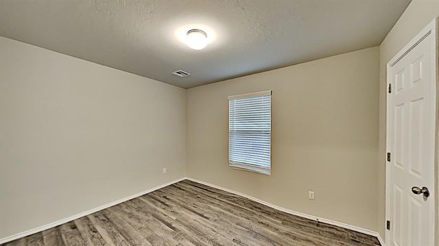 11648 NW 97th Street, Yukon, OK 73099