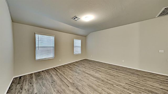 11648 NW 97th Street, Yukon, OK 73099