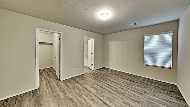 11648 NW 97th Street, Yukon, OK 73099