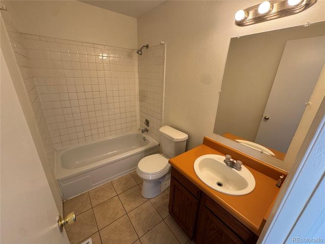 3839 S Evanston Street, Aurora, CO 80014