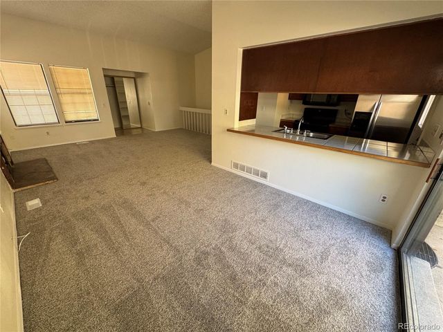 3839 S Evanston Street, Aurora, CO 80014