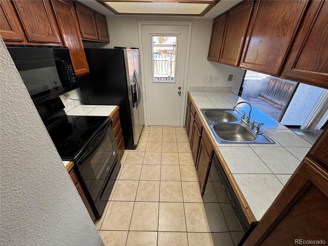 3839 S Evanston Street, Aurora, CO 80014