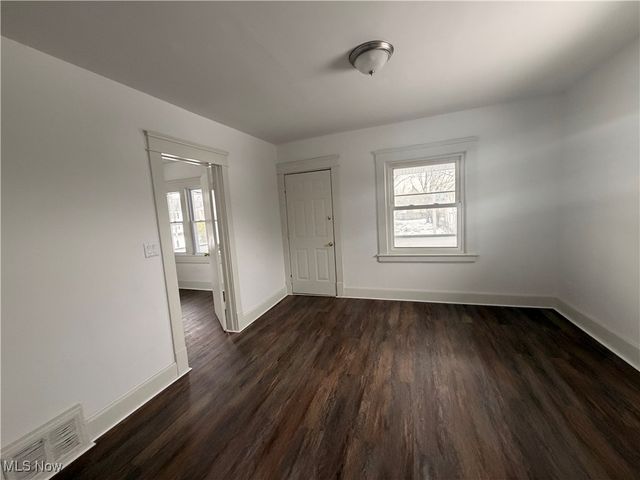 9521 Mount Auburn Avenue, Cleveland, OH 44104