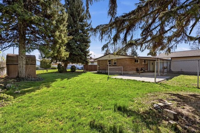 3010 W BISMARK Ave, Spokane, WA 99205