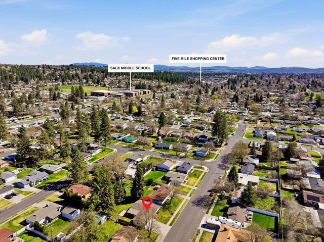 3010 W BISMARK Ave, Spokane, WA 99205