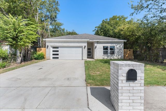 4715 Ramey Avenue, Fort Worth, TX 76105