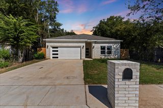 4715 Ramey Avenue, Fort Worth, TX 76105
