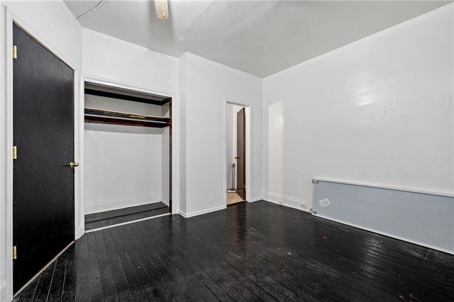 902 Robinson St, Mckees Rocks, PA 15136