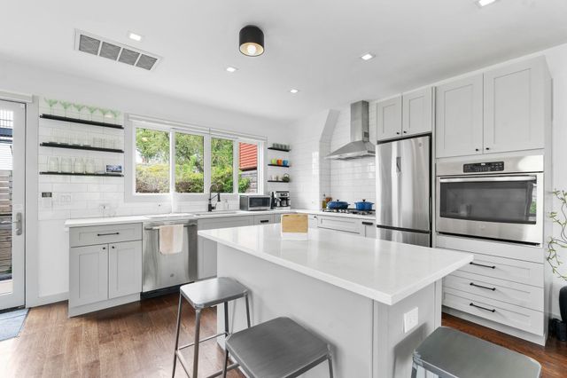 29 PROSPECT ST, Jc, Heights, NJ 07307